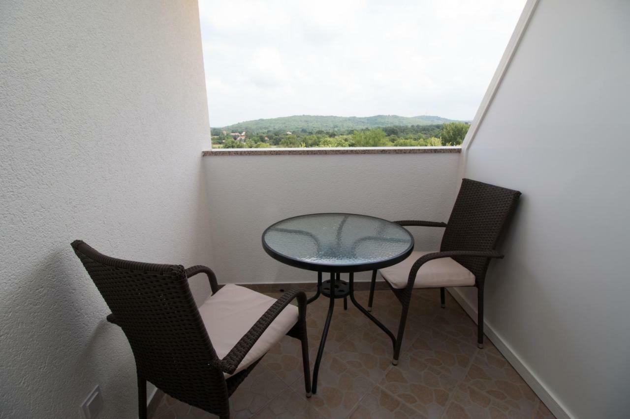 Nice Place روفينج المظهر الخارجي الصورة